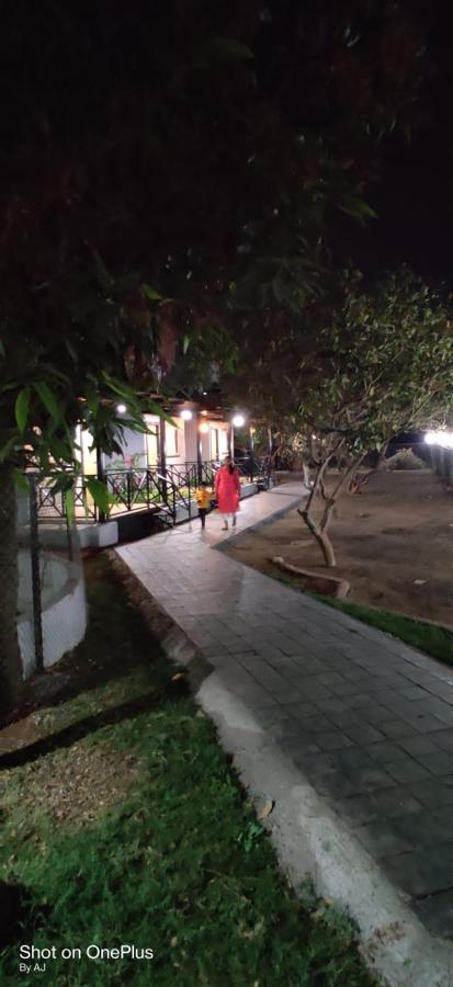 Agralam Cottages @Raghunandan Resort Nashik Esterno foto